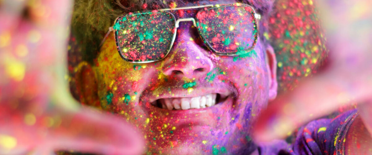 Holi takes its toll on your oral health too