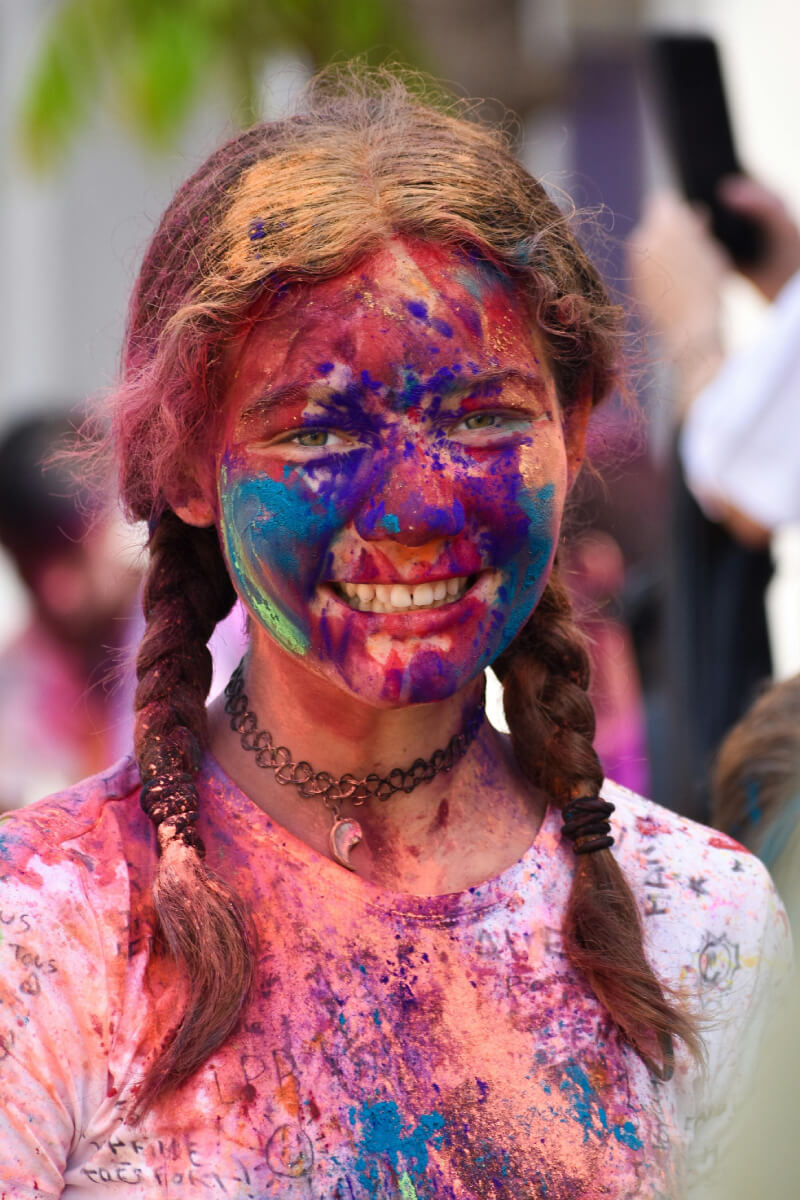 on HOLI maintaining good dental health